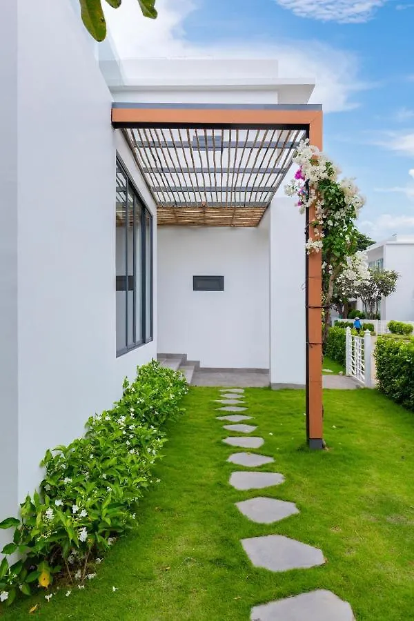 S8 Aria Resort Vung Tau 0*,